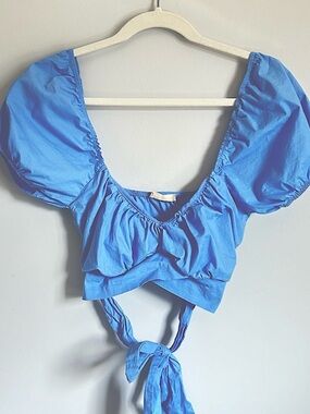 🩷ALTARD STATE BABY BLUE PUFFY SLEEVE CROP TOP SHORT SLEEVE BLOUSE SIZE SMALL
